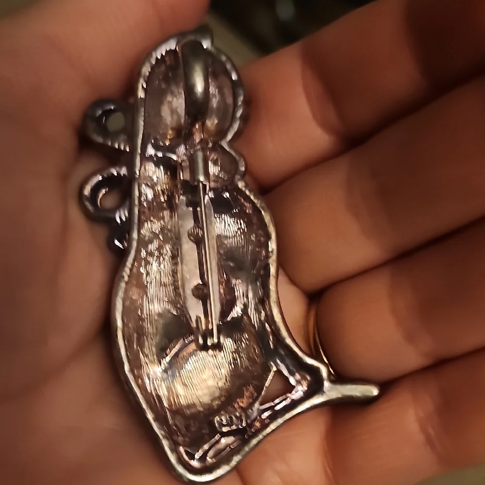 Charming Cat Pendant with Gold Accents